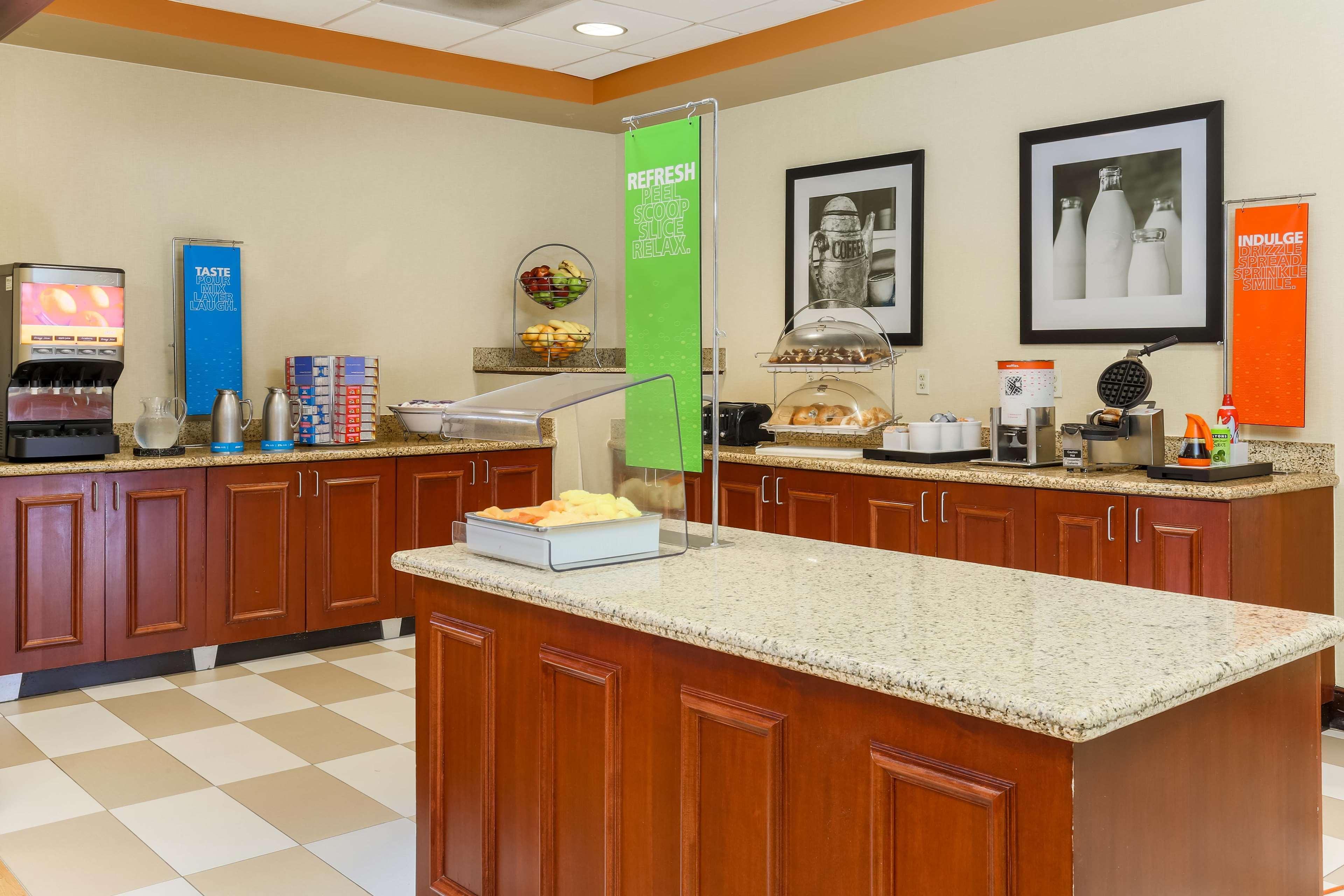 Hampton Inn Nanuet Exteriör bild