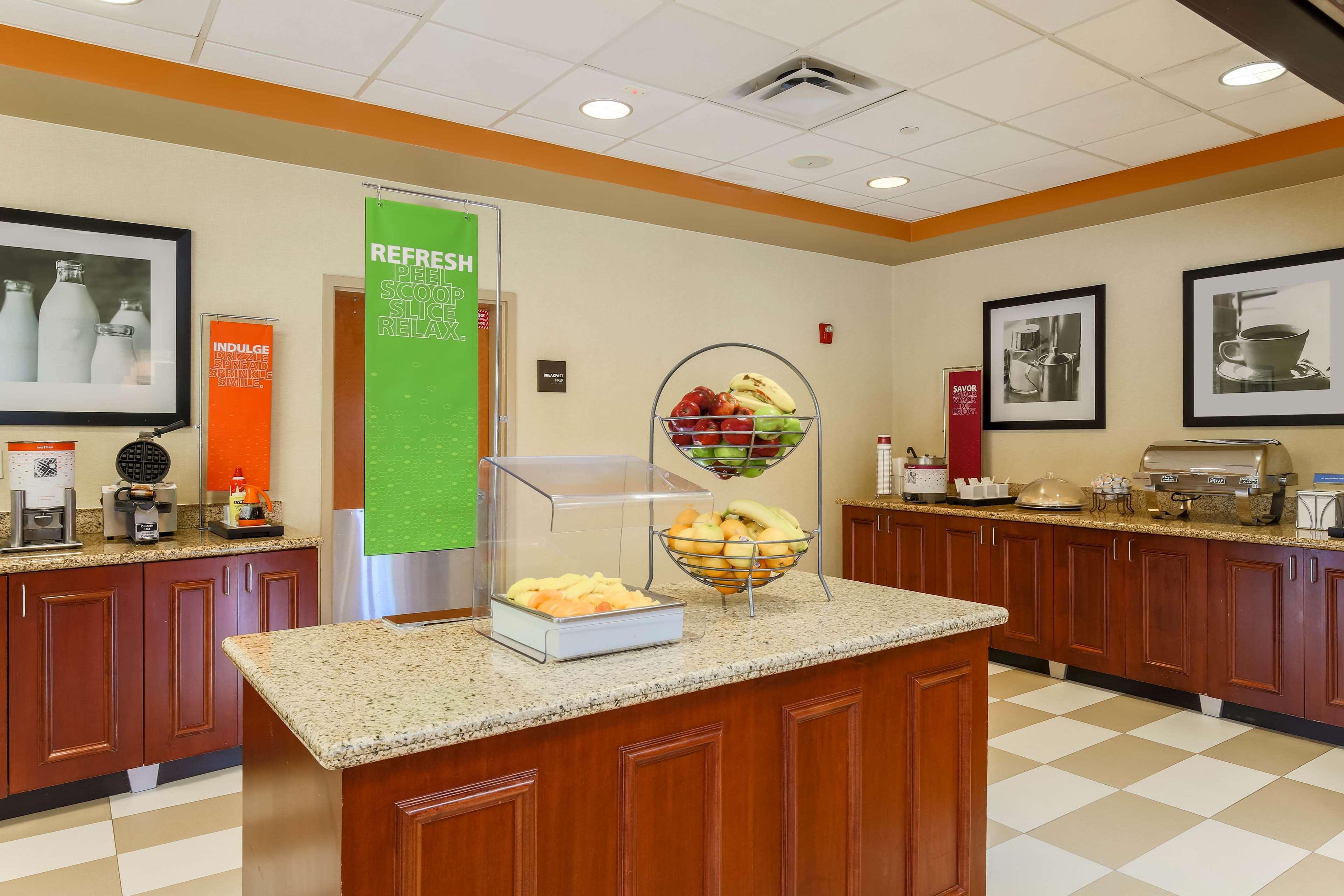 Hampton Inn Nanuet Exteriör bild