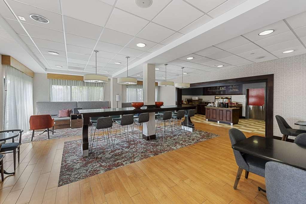 Hampton Inn Nanuet Restaurang bild