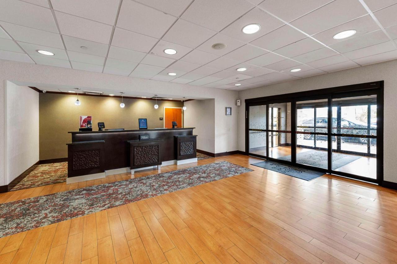 Hampton Inn Nanuet Exteriör bild