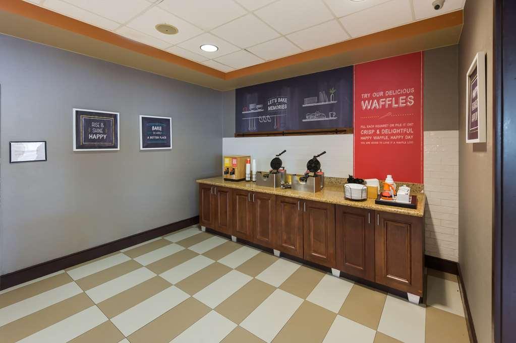 Hampton Inn Nanuet Restaurang bild